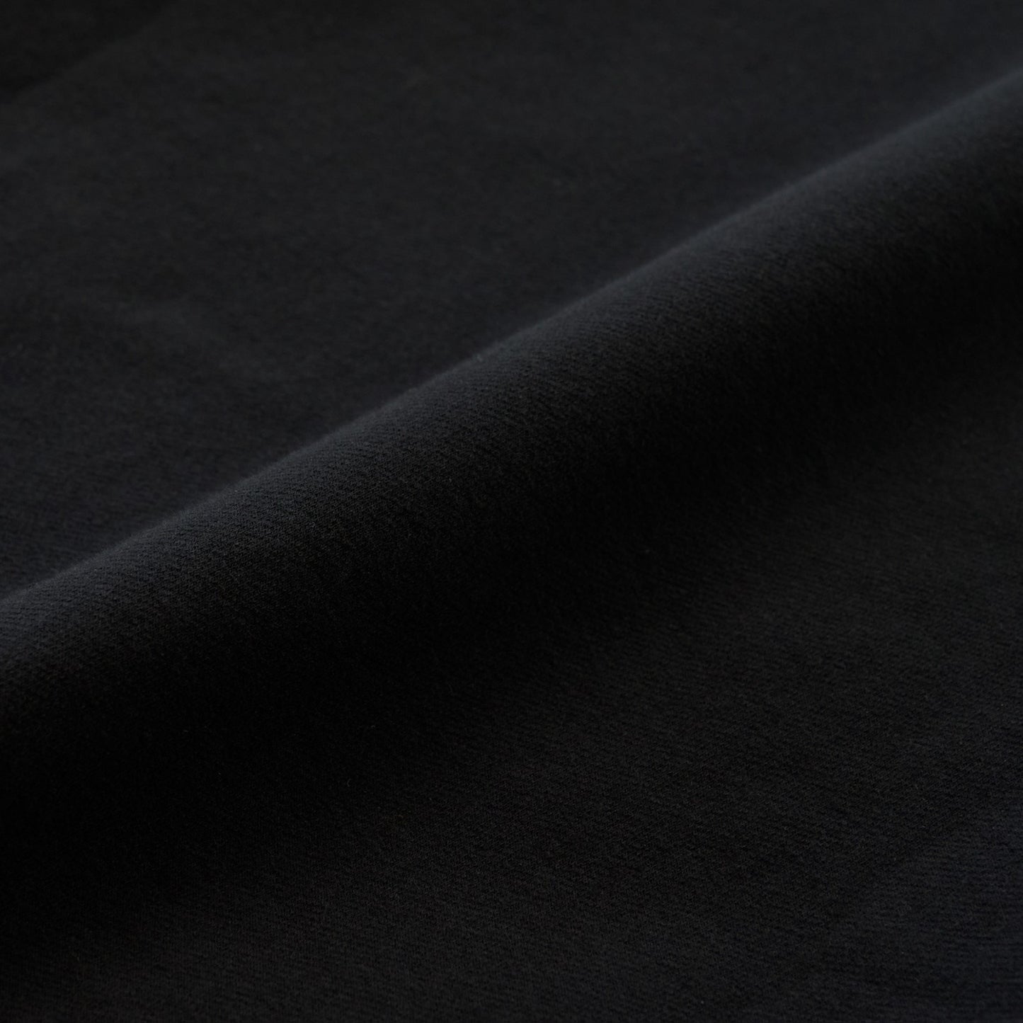 Embroidery pullover sweat